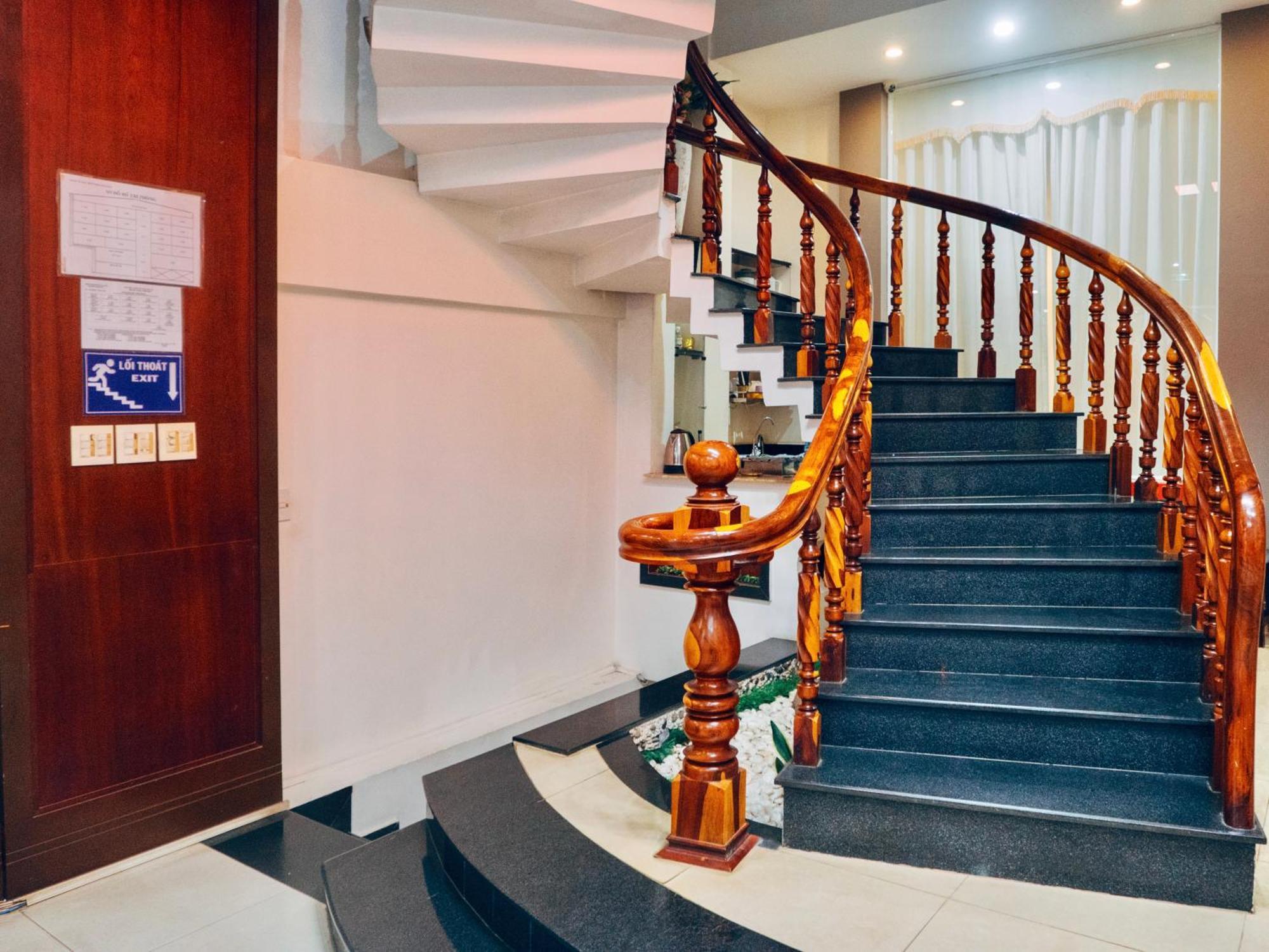 Huynh Gia Bao Hotel Bảo Lộc Exterior foto