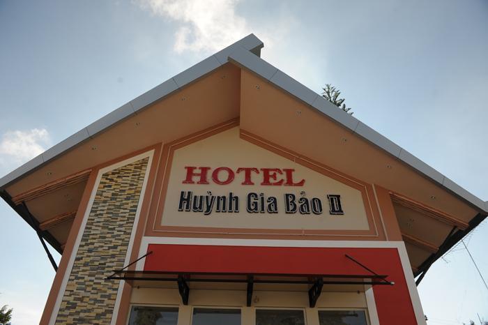 Huynh Gia Bao Hotel Bảo Lộc Exterior foto