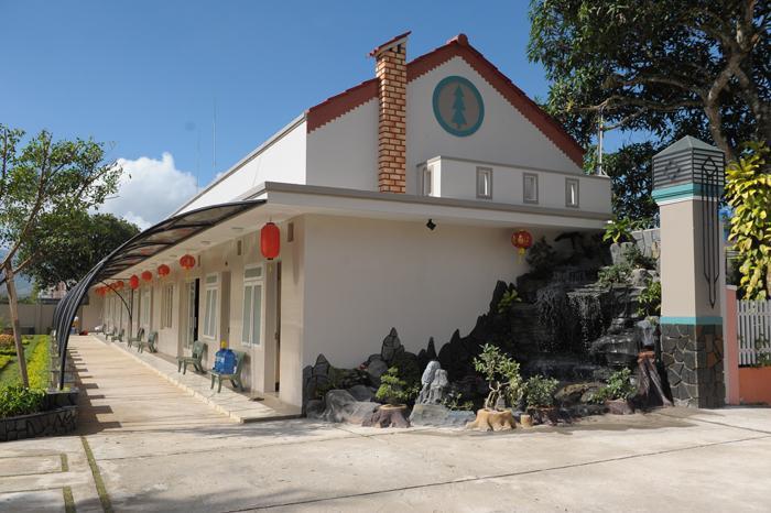 Huynh Gia Bao Hotel Bảo Lộc Exterior foto